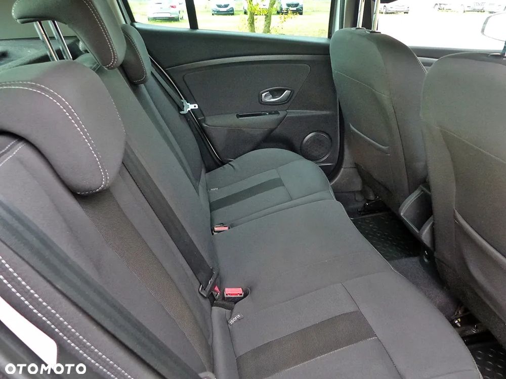 Renault Megane 1.6 16V Dynamique - 24