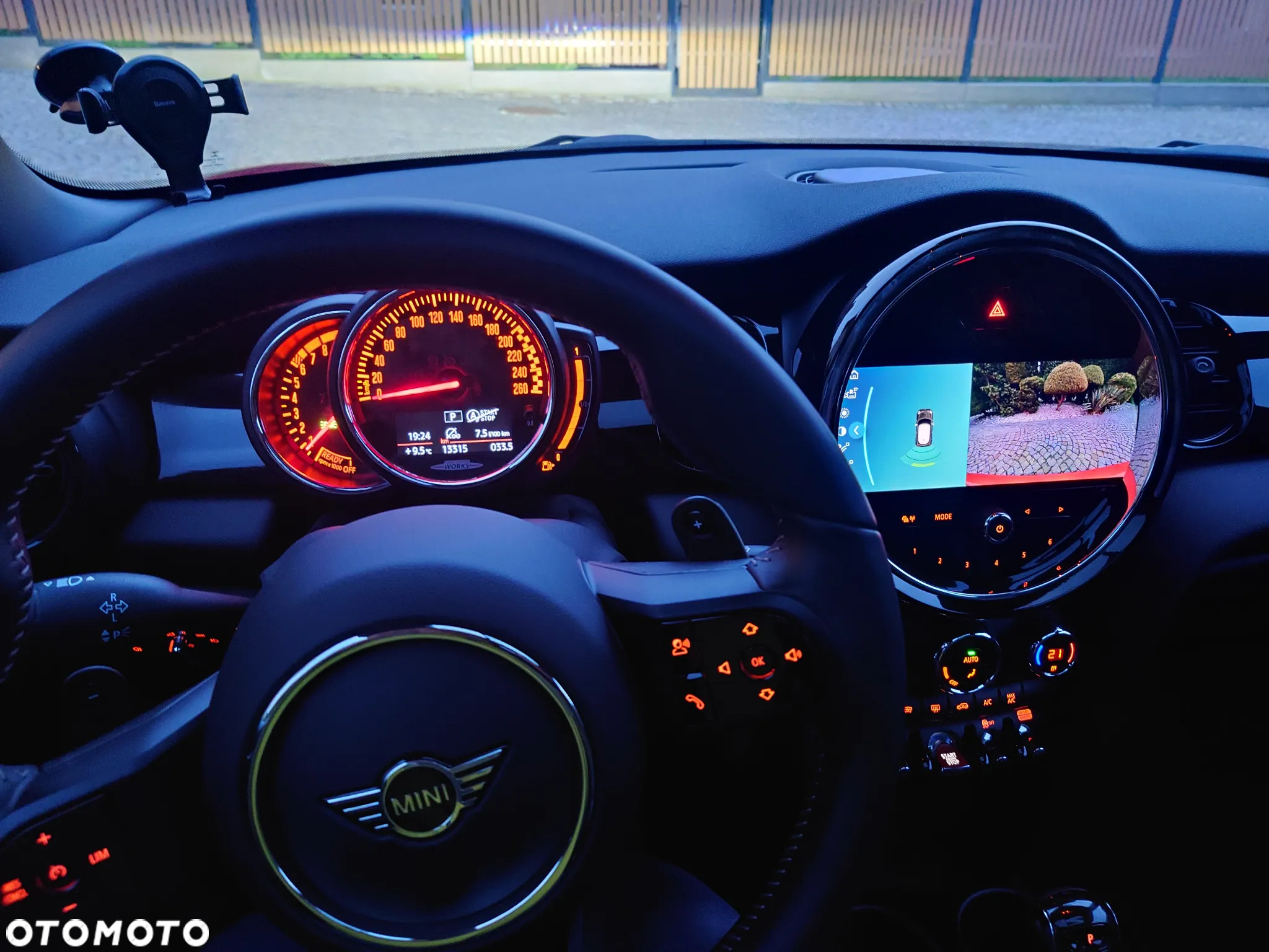MINI John Cooper Works - 3