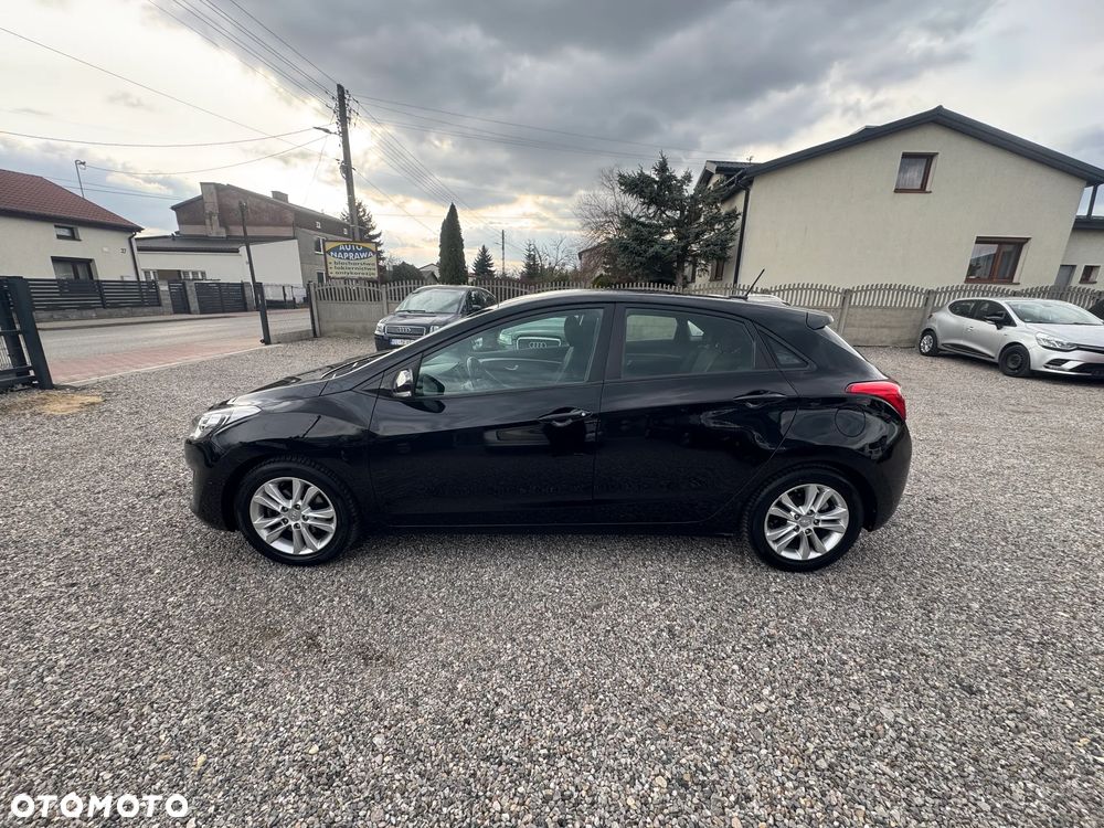 Hyundai i30 1.4 Fifa World Cup Edition - 2