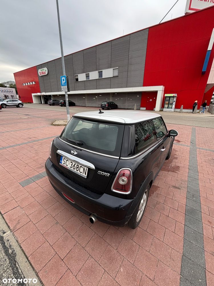 MINI Cooper Standard - 3