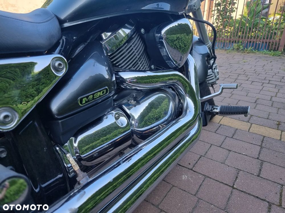 Suzuki Boulevard - 10