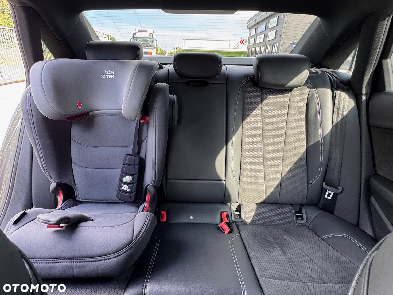 Audi A4 35 TFSI S tronic - 16