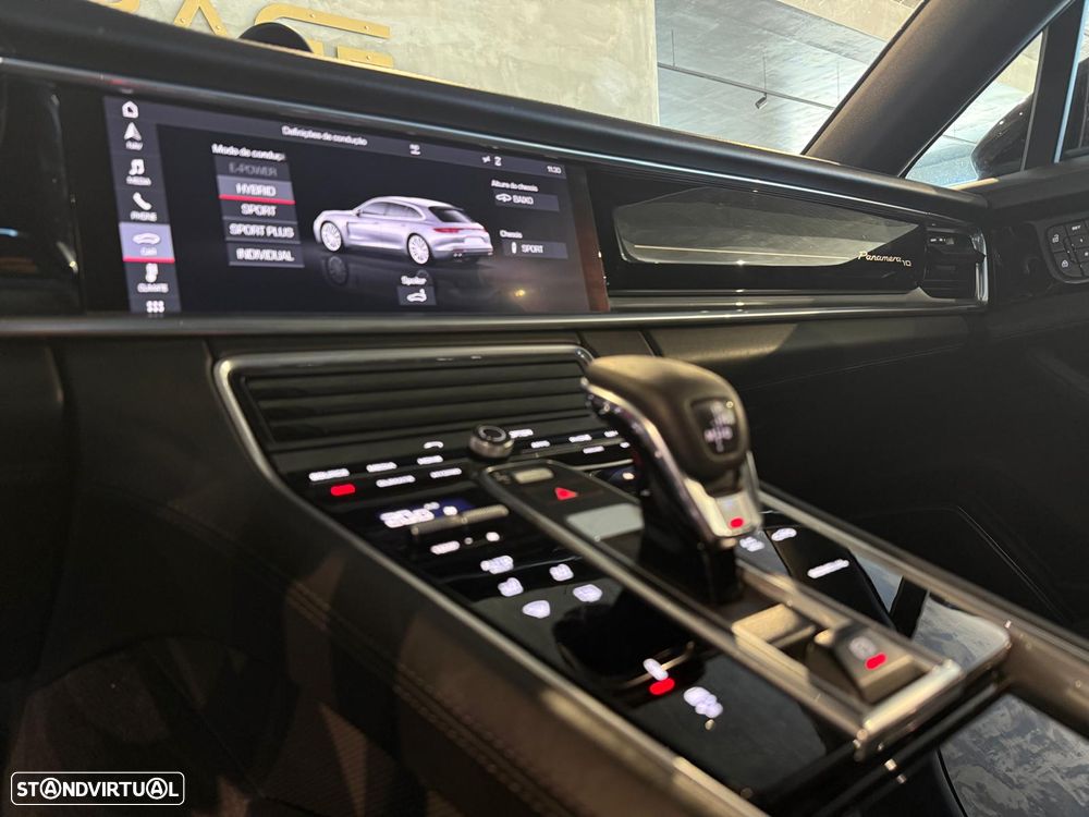 Porsche Panamera Sport Turismo - 19
