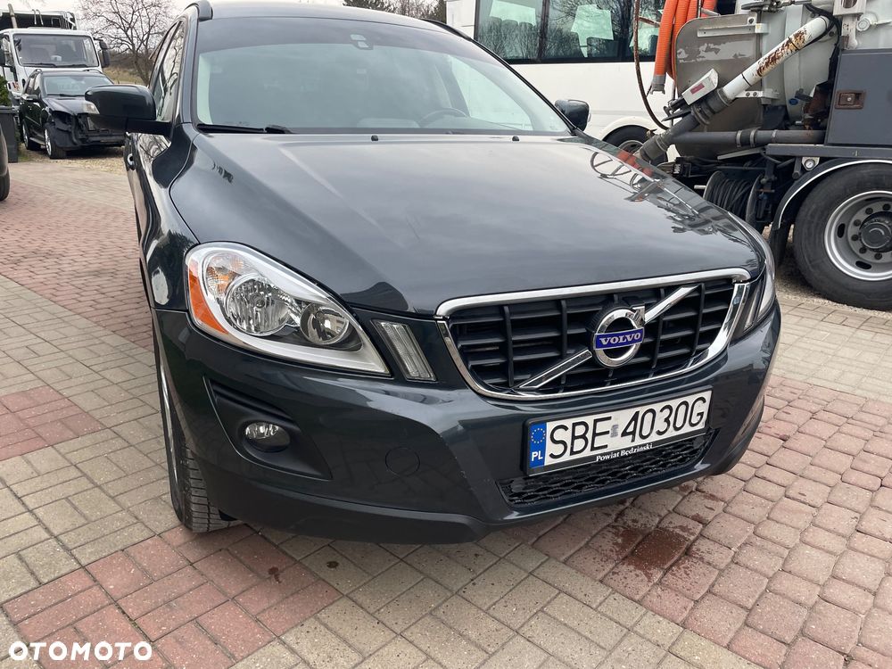 Volvo XC 60 - 4