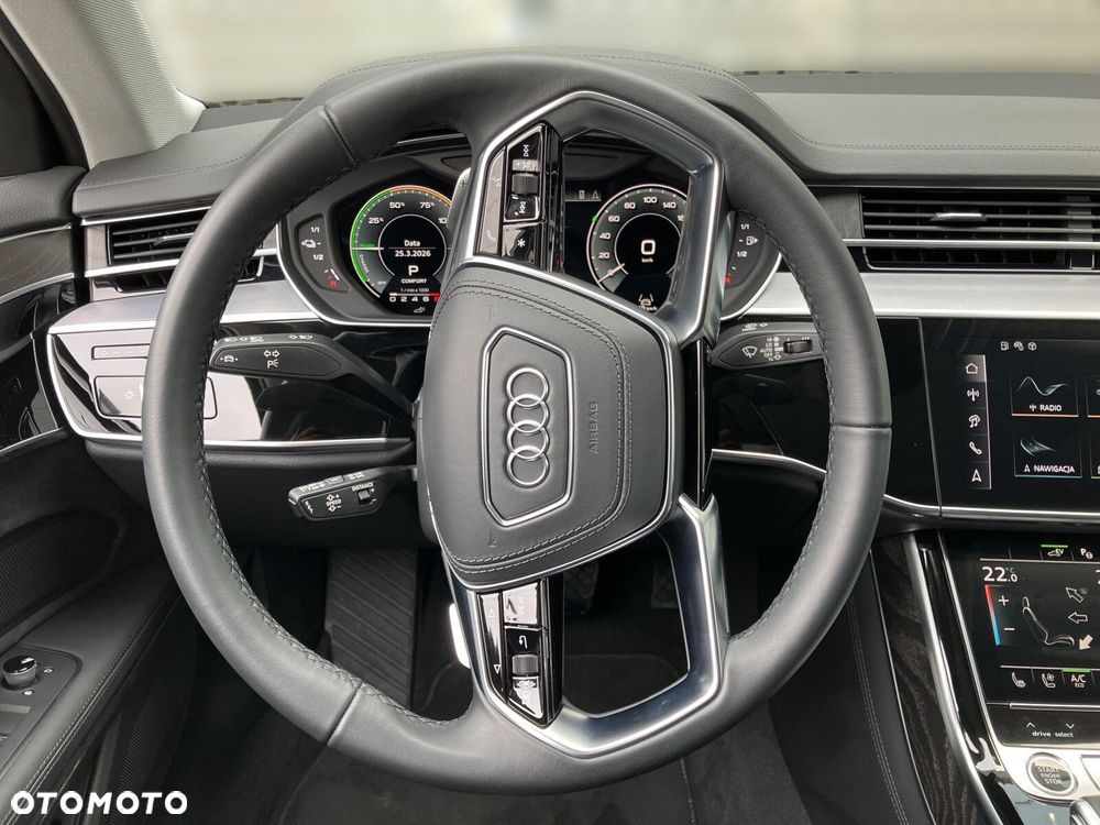 Audi A8 - 13