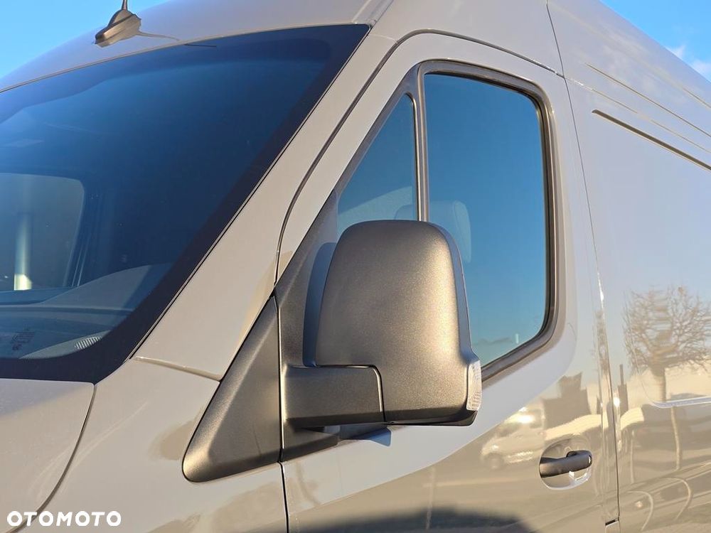 Mercedes-Benz Sprinter 317 CDI Long PRO 9G-Tronic - 25