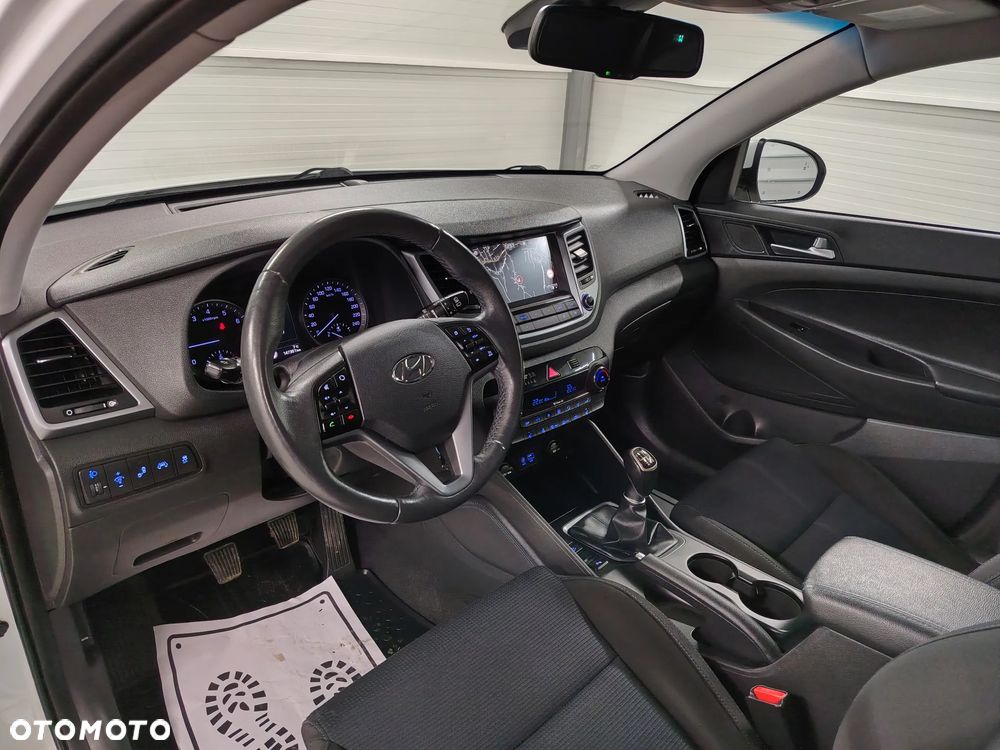 Hyundai Tucson 1.6 T-GDI TourdePologne 2WD - 19