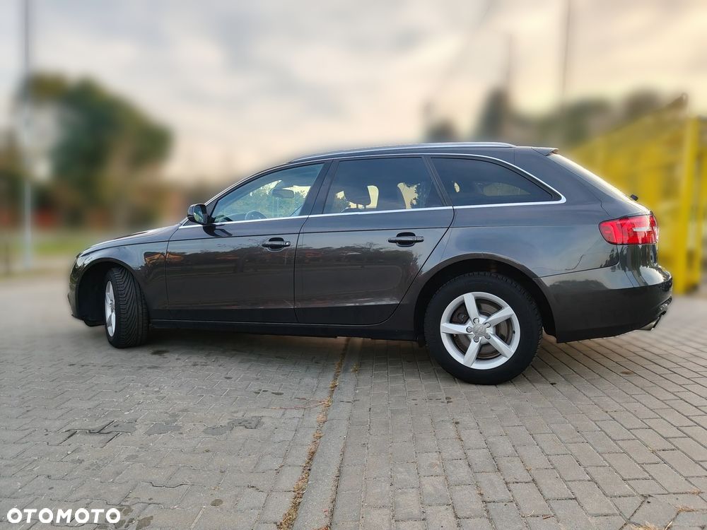 Audi A4 Avant 2.0 TDI DPF multitronic Ambition - 10