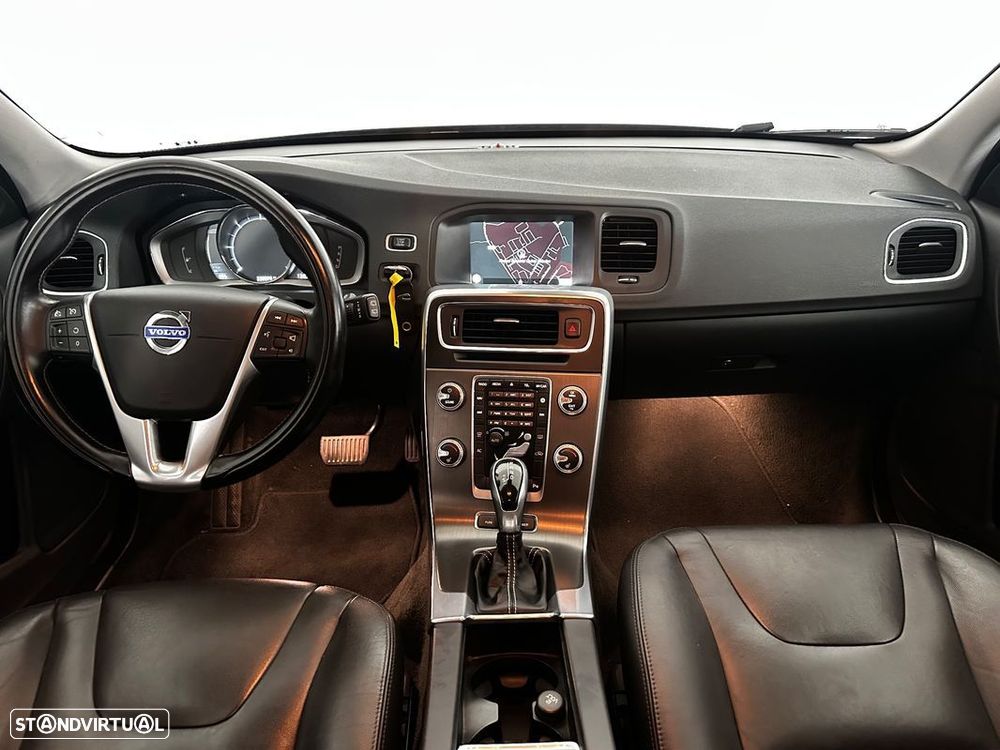 Volvo V60 - 16