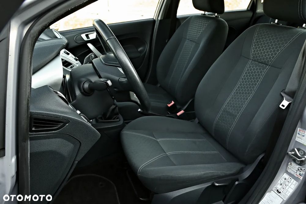 Ford Fiesta 1.6 TDCi Champions Edition - 30