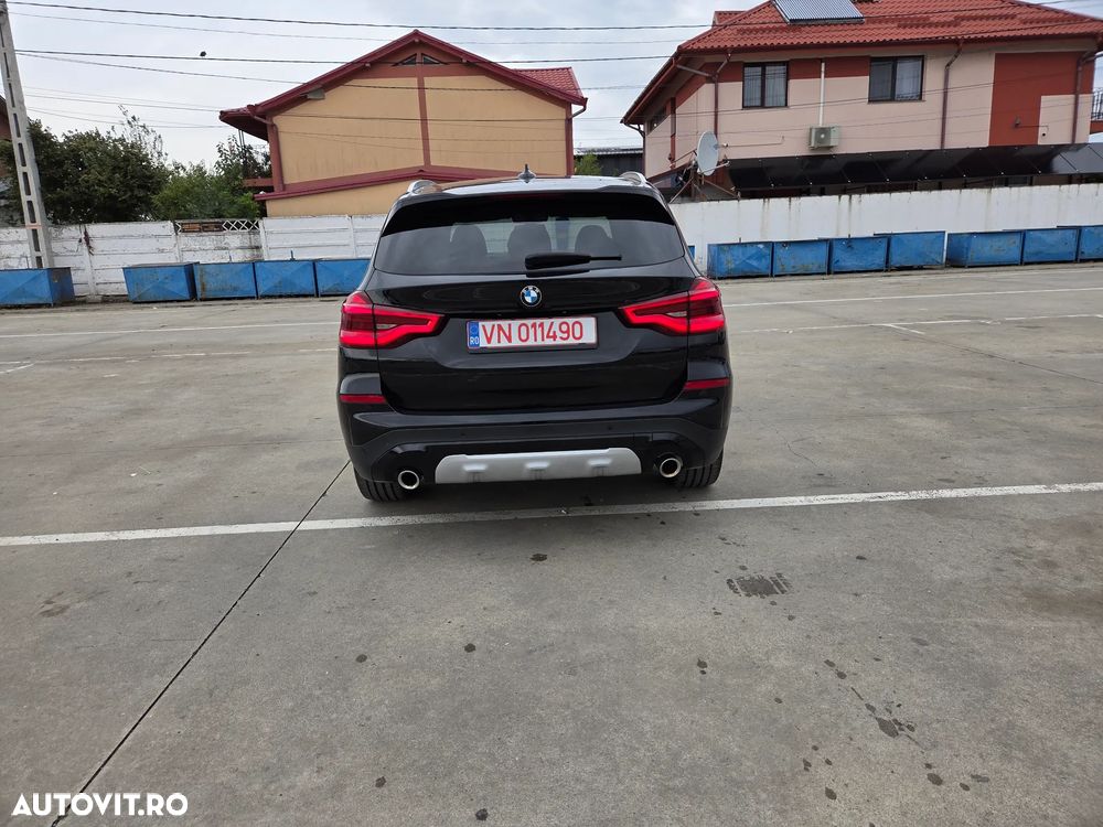BMW X3 xDrive20d AT xLine - 6