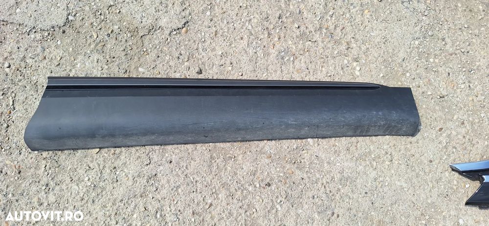 BANDOU DREAPTA RENAULT ARKANA - 2