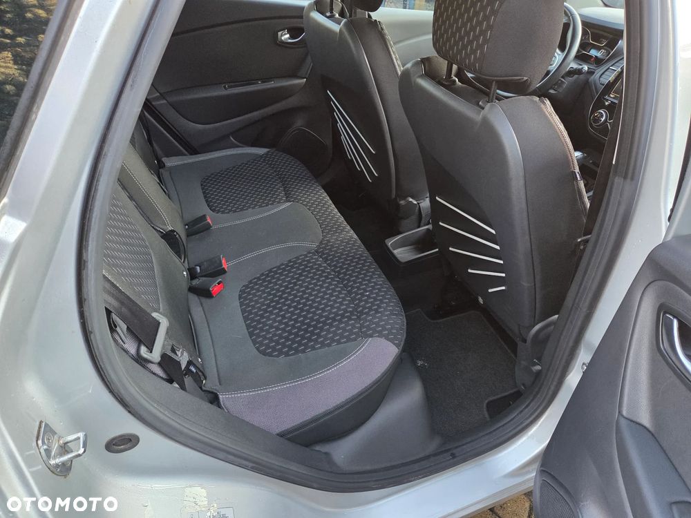 Renault Captur - 17
