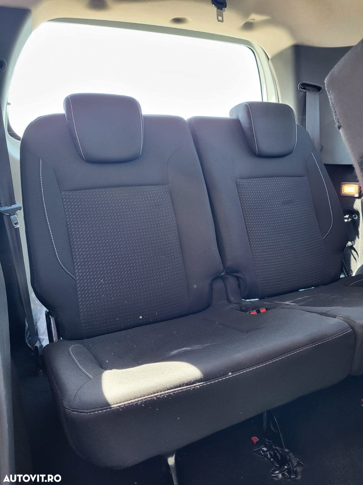 Dacia Lodgy 1.5 Blue dCi Laureate - 12