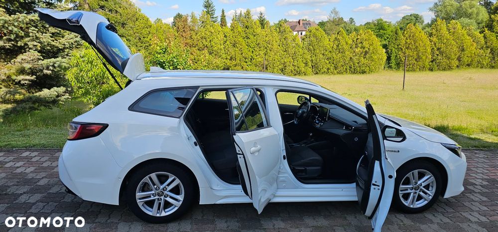 Toyota Corolla 2.0 Hybrid Comfort - 21