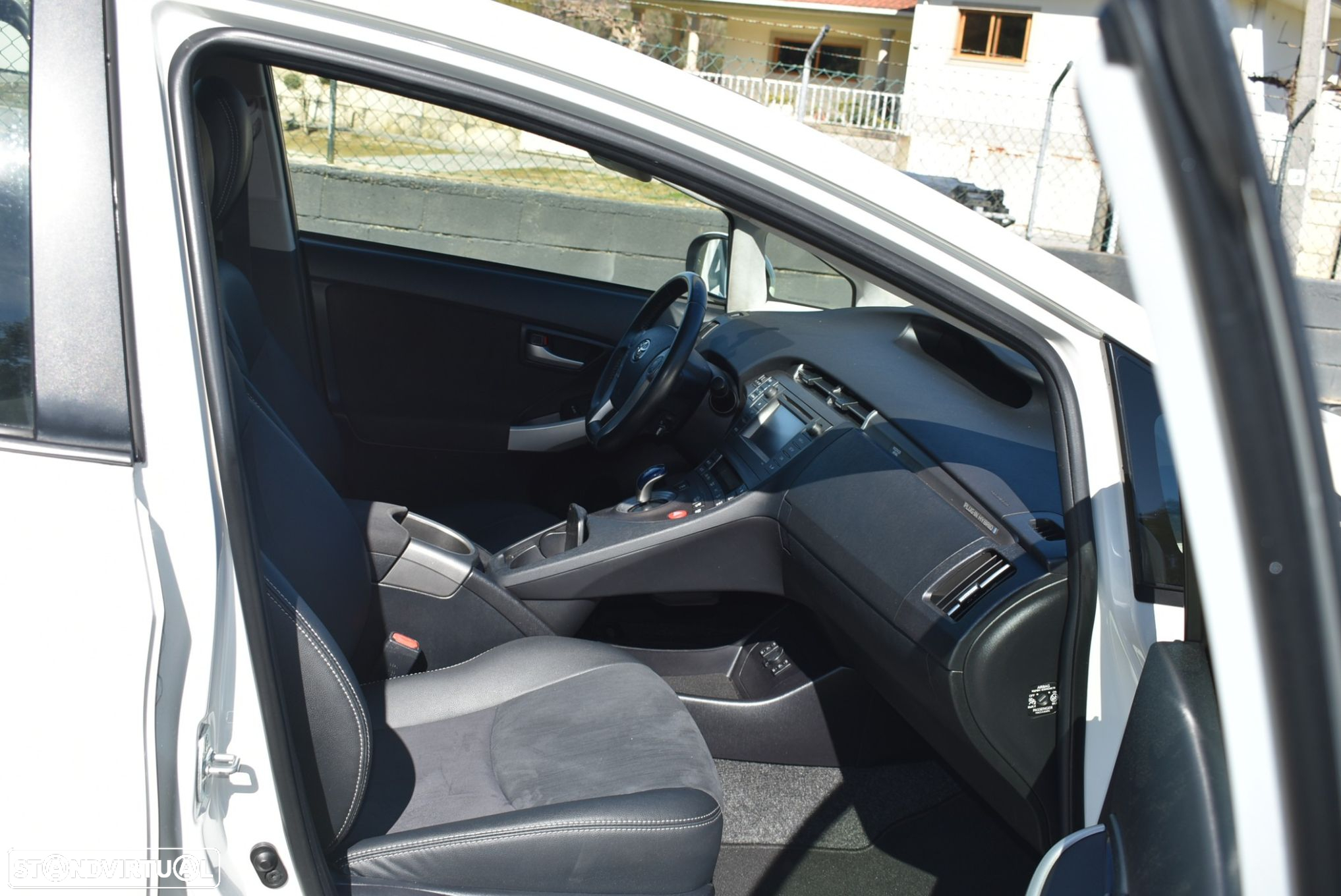 Toyota Prius 1.8 Plug-In - 11