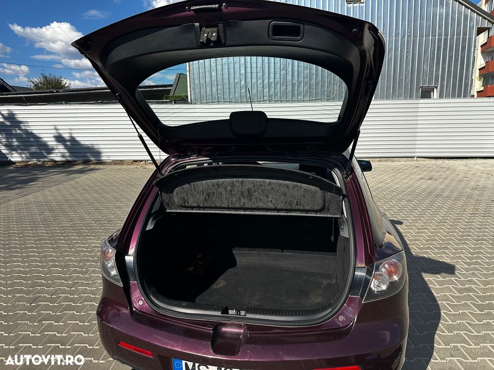 Mazda 3 - 13