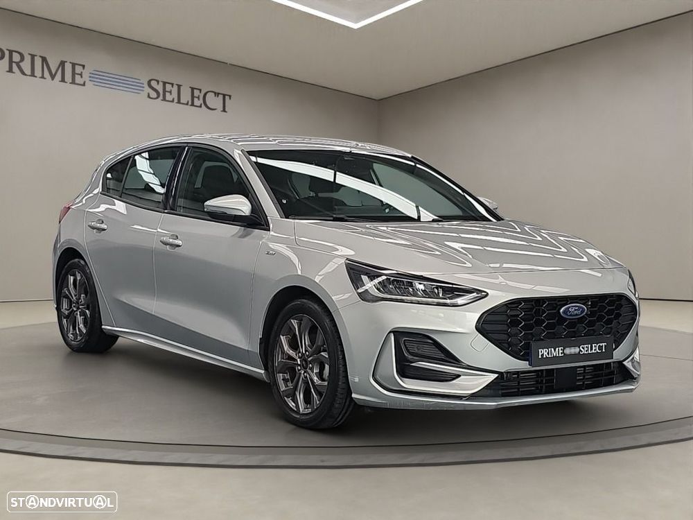 Ford Focus - 1