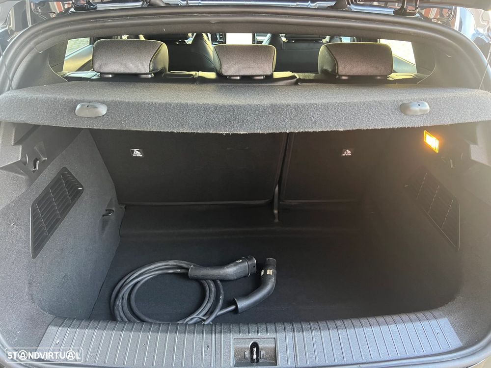Renault Mégane E-Tech 220 Comfort Range Iconic - 22