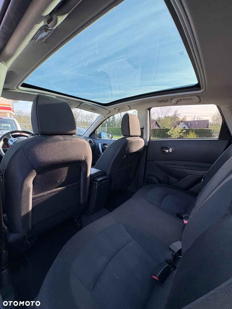 Nissan Qashqai ver-2-0-dci-4x4-tekna - 11