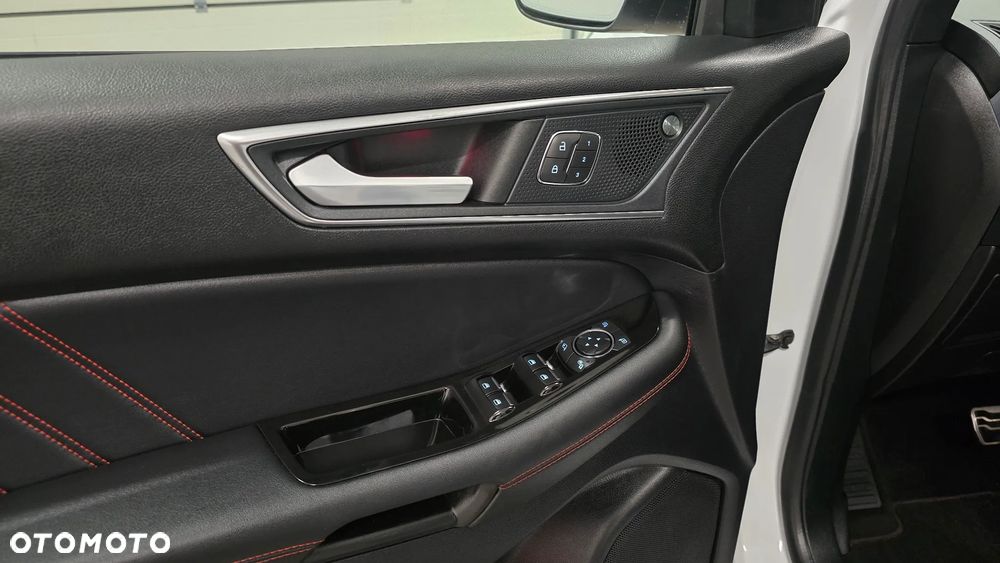 Ford Edge 2.0 EcoBlue Twin-Turbo 4WD ST-Line - 19