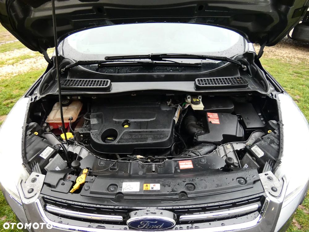 Ford Kuga 2.0 TDCi Individual MPS6 - 26