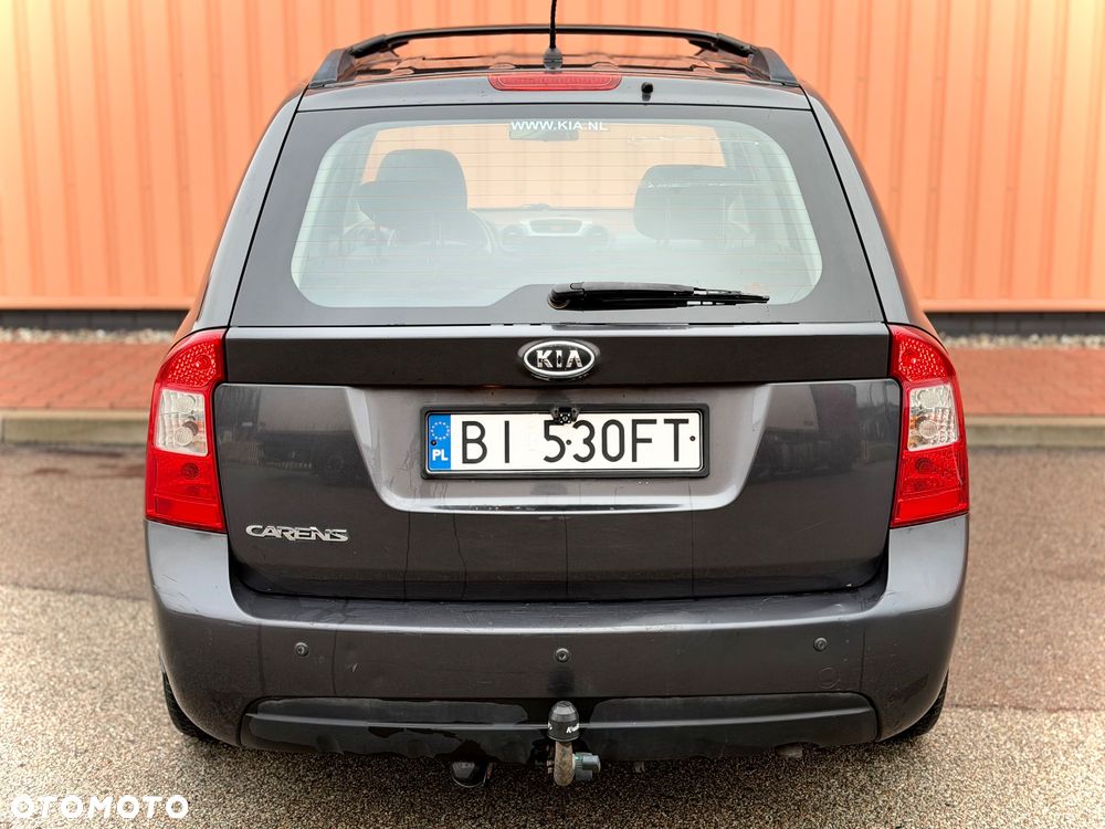 Kia Carens 2.0 EX - 19