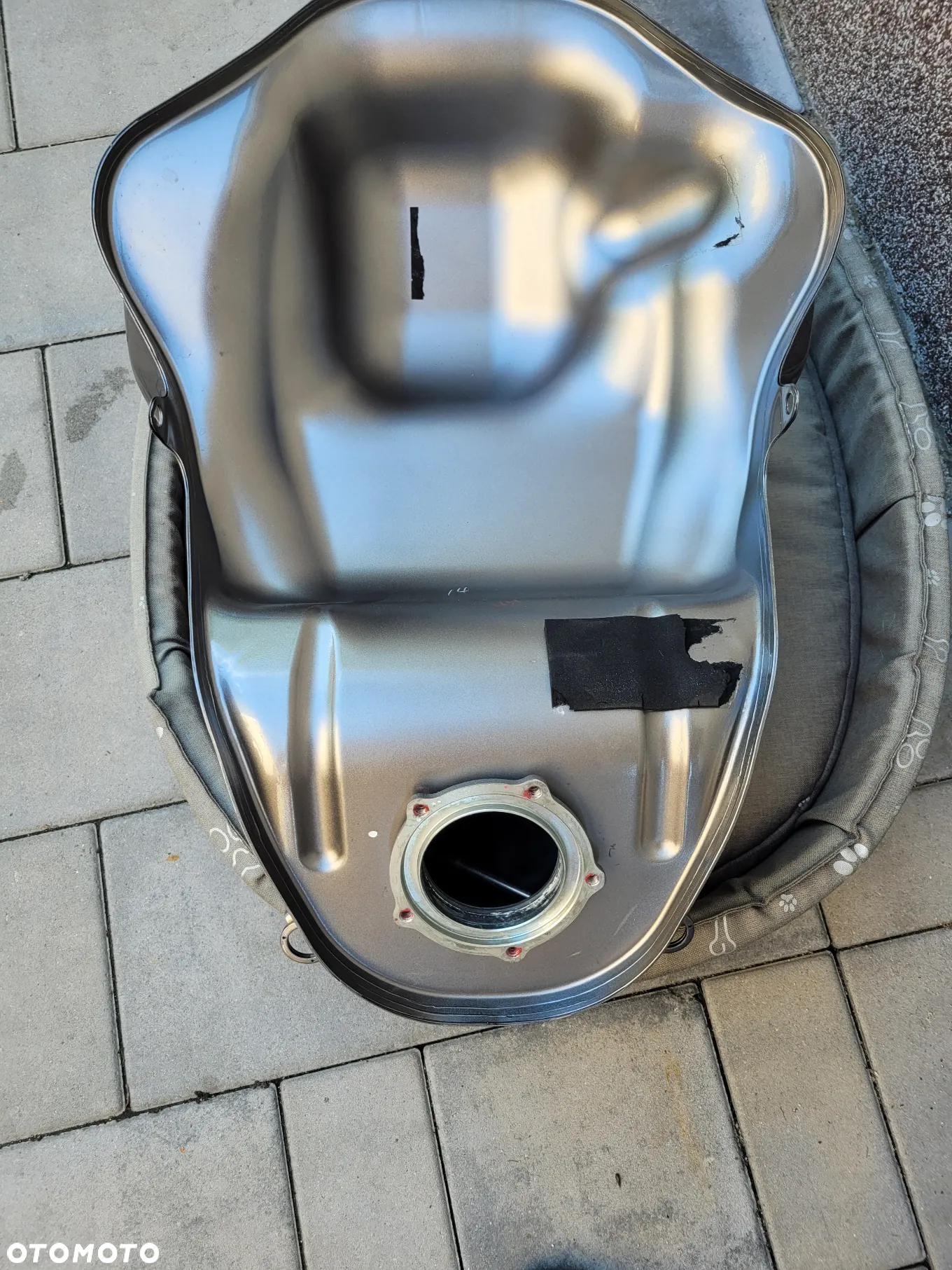 Bak, zbiornik paliwa Kawasaki Z900 20-22 - 25