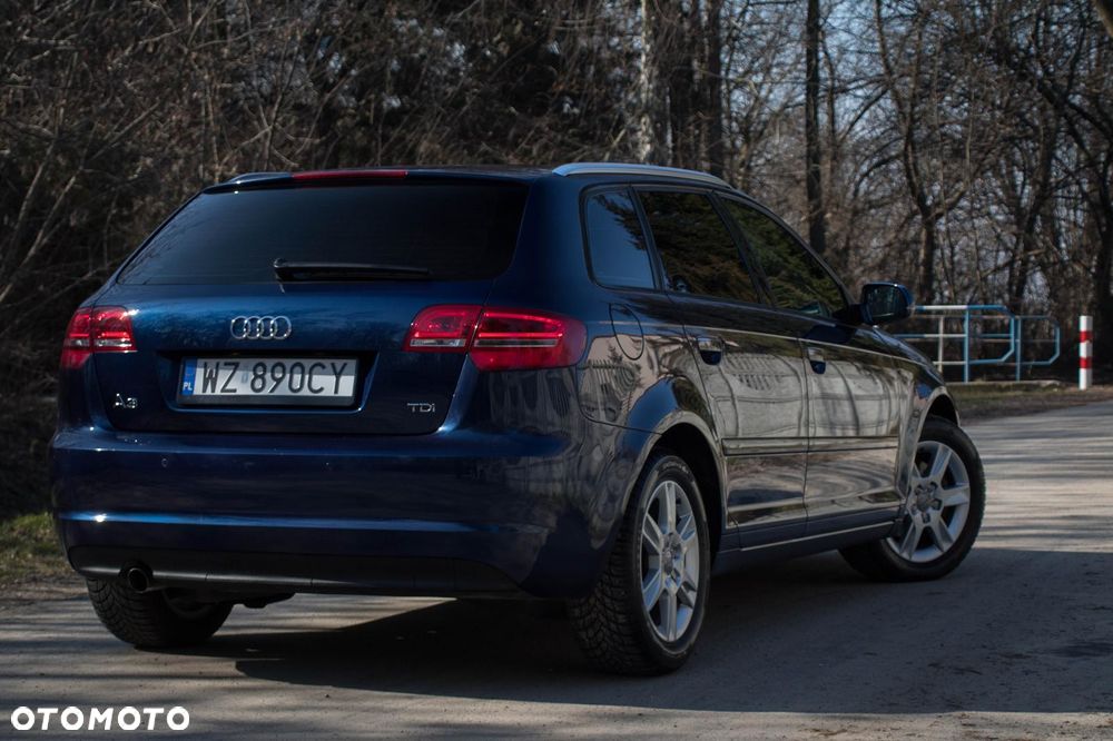 Audi A3 Sportback 2.0 TDI Ambition - 16