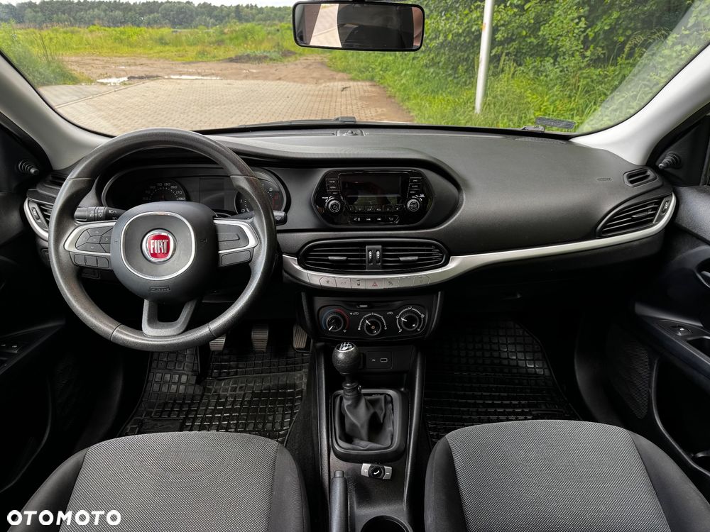 Fiat Tipo 1.4 16V Pop - 28