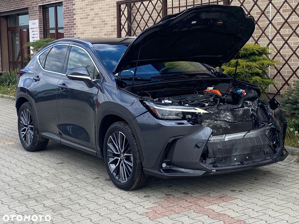 Lexus NX 350h Omotenashi AWD - 11