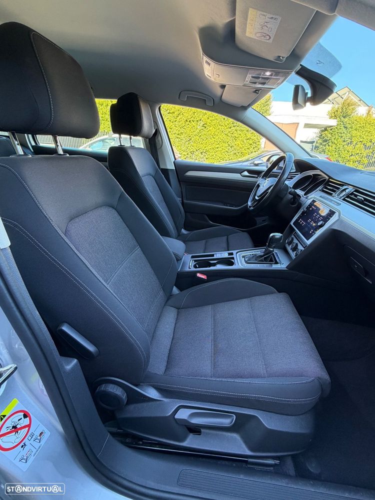 VW Passat Variant 2.0 TDI Confortline DSG - 18
