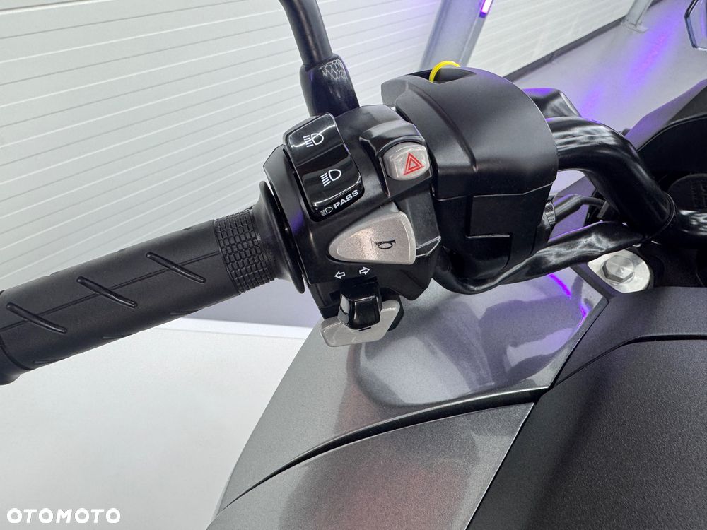 Honda NC - 25