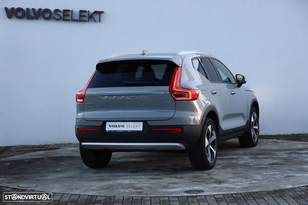 Volvo XC 40 2.0 B3 Core - 2