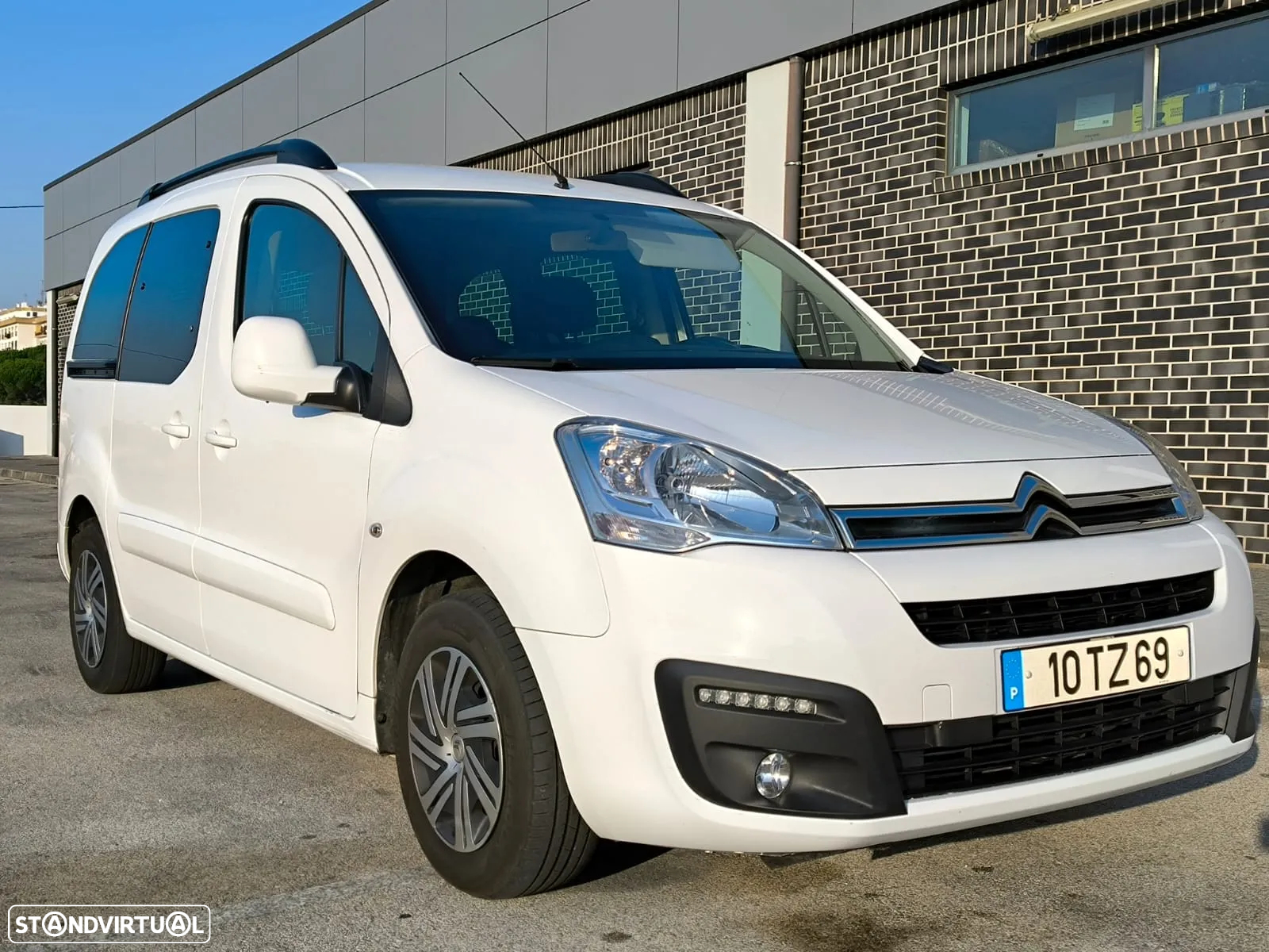 Citroën Berlingo 1.6 BlueHDi Feel 7L - 11