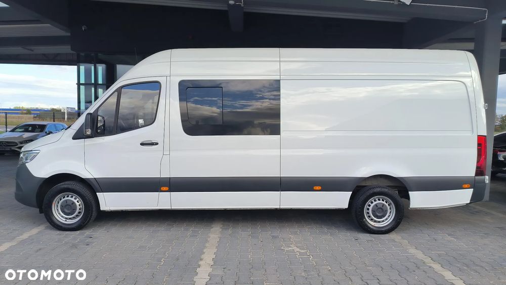 Mercedes-Benz Sprinter - 5