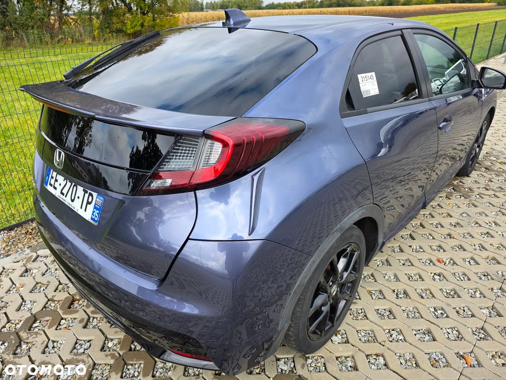 Honda Civic 1.6 i-DTEC Comfort Black Edition - 4
