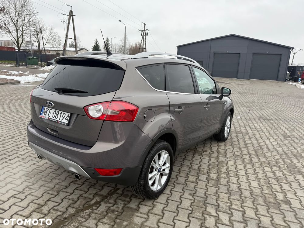 Ford Kuga 2.0 TDCi 2x4 Titanium - 7