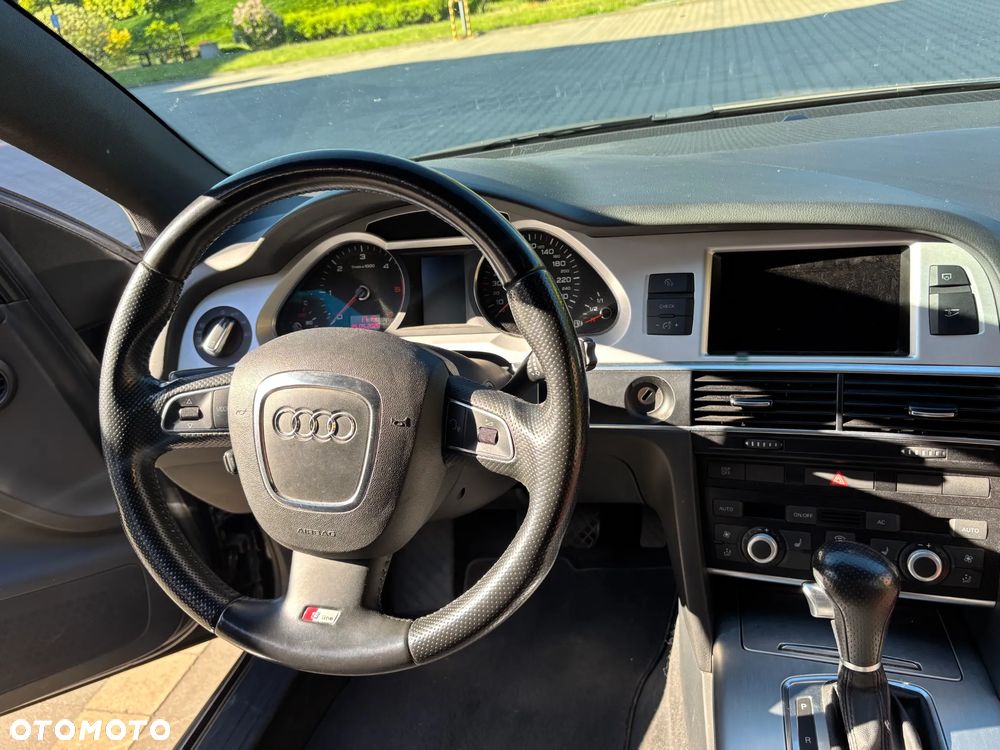 Audi A6 Avant 2.7 TDI DPF quattro tiptronic - 30