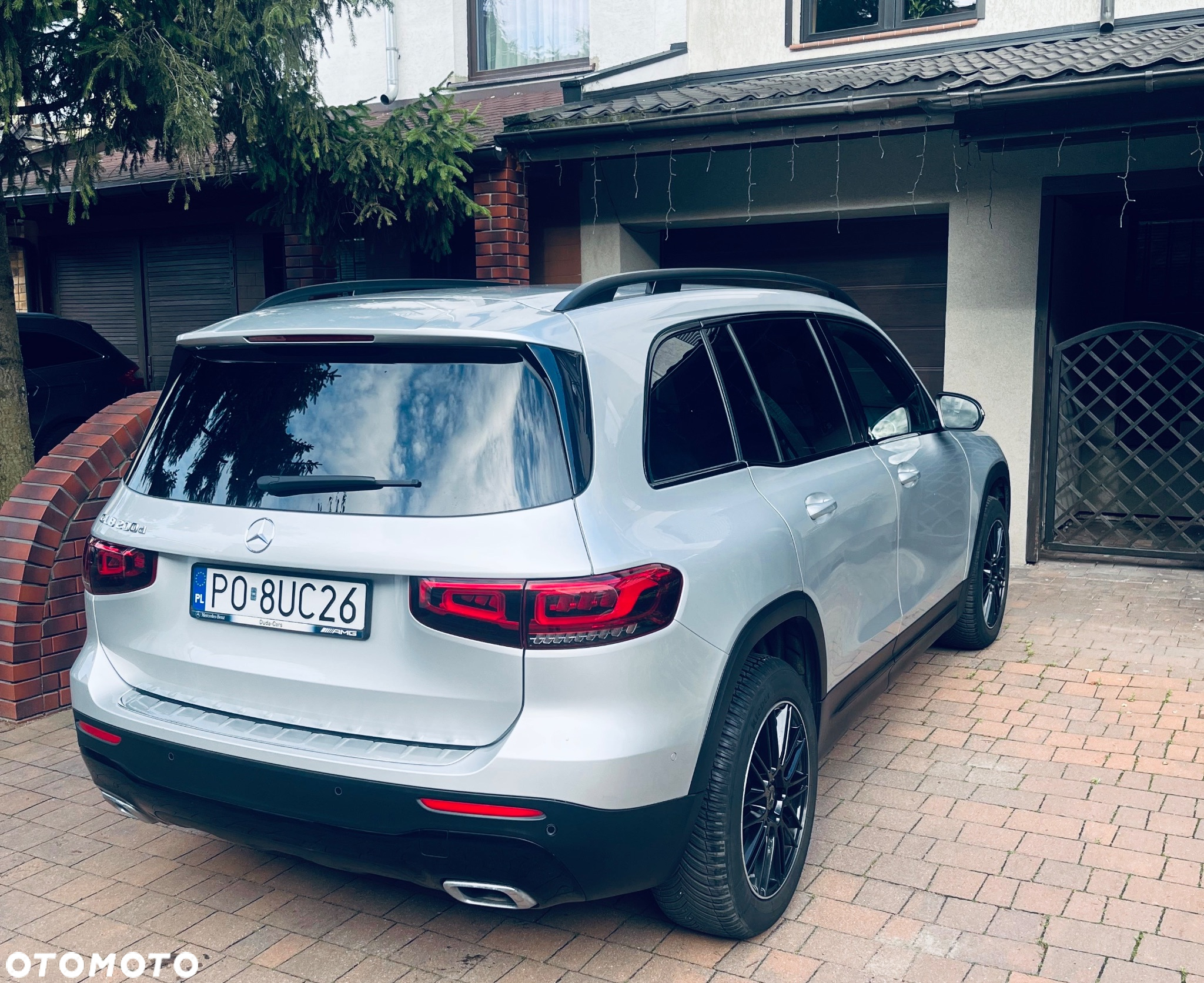Mercedes-Benz GLB 200 d 8G-DCT - 3