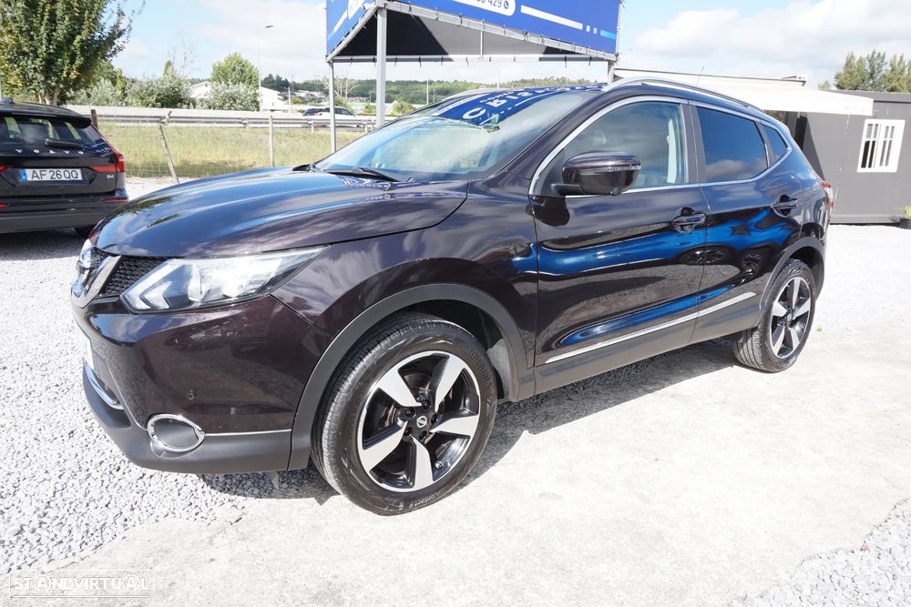 Nissan Qashqai 1.5 dCi N-Connecta 18 - 4