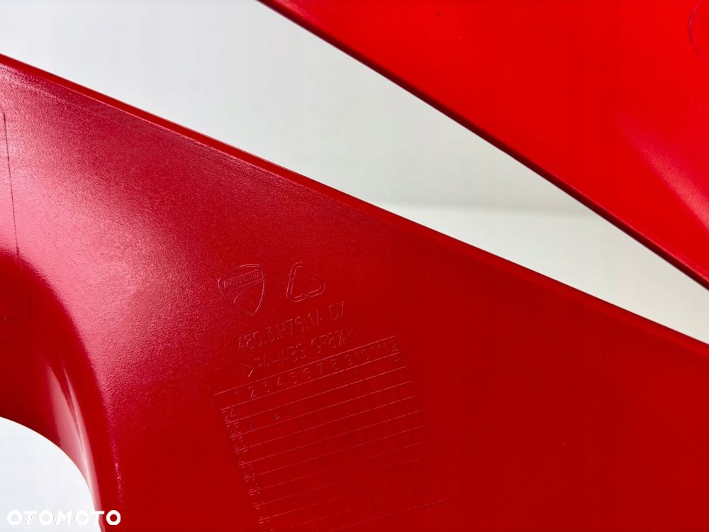 Prawa boczna owiewka Ducati Panigale V2 2025 Oryginał - 15
