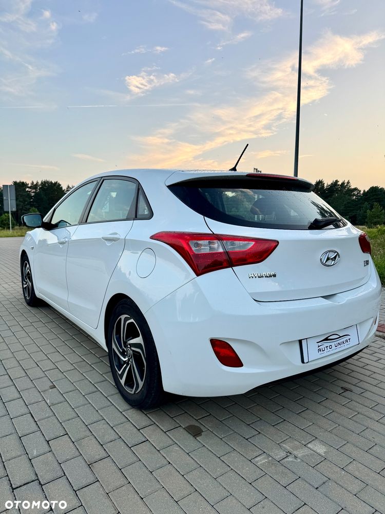Hyundai i30 1.4 Style - 4