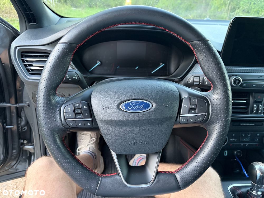 Ford Focus 1.5 EcoBoost STart-Stopp-System ST-LINE - 18