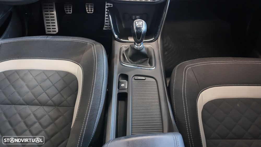 Kia Ceed 1.6 CRDi GT Line - 41