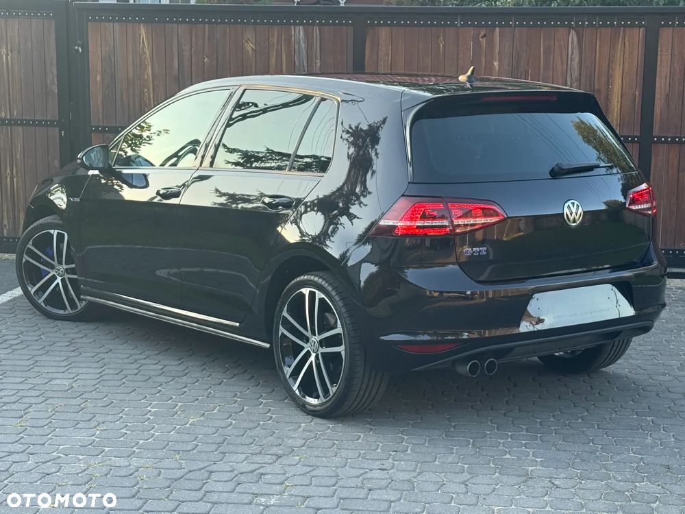 Volkswagen Golf - 3