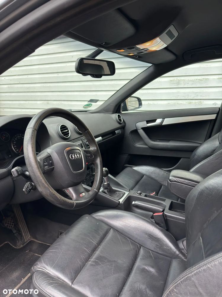 Audi A3 Sportback 2.0 TDI DPF Ambiente - 27