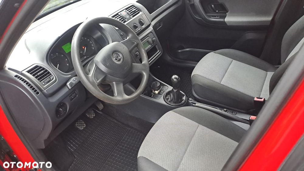 Skoda Roomster 1.2 Style - 10