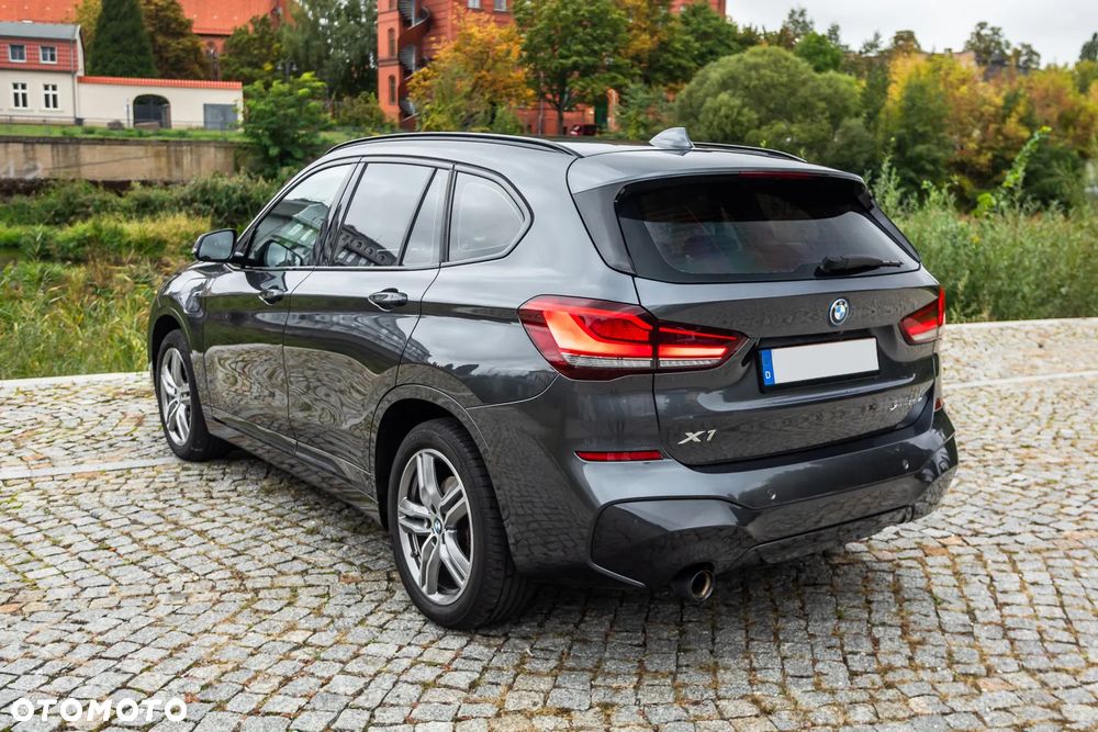 BMW X1 - 17