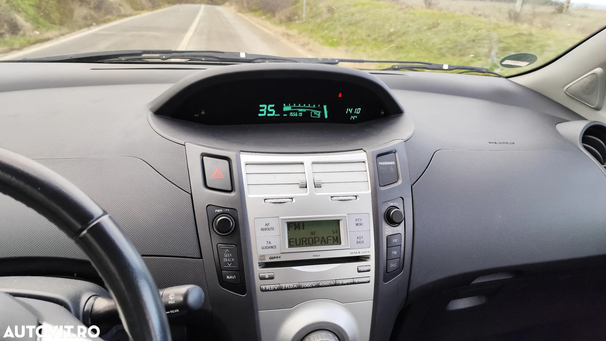 Toyota Yaris 1.3 VVT-i Multi Mode Sol - 5